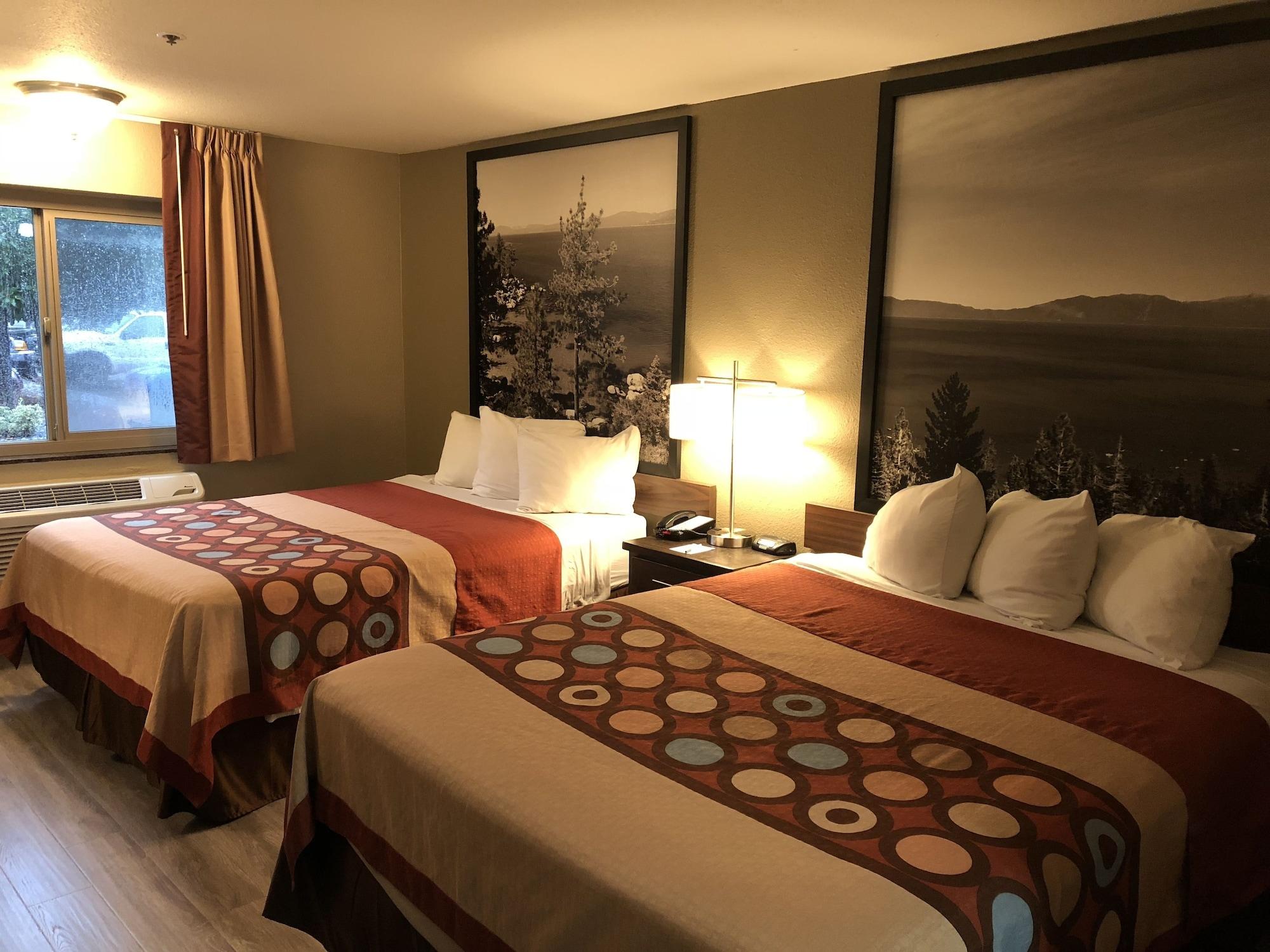 Super 8 By Wyndham Redding Hotel Екстериор снимка